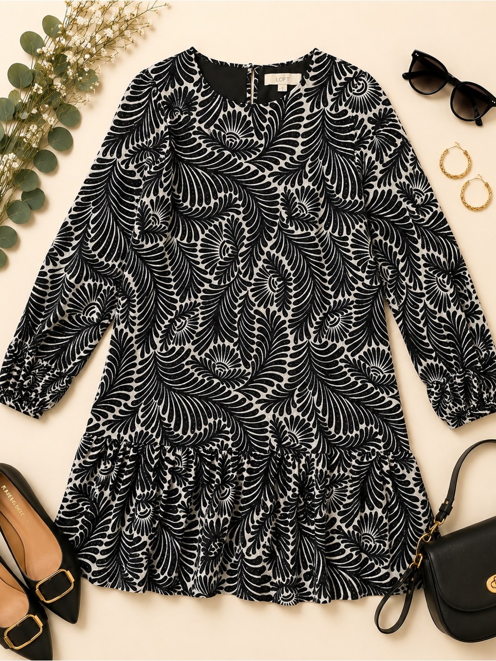 LOFT Black White Graphic Print Tiered Dress NWT L